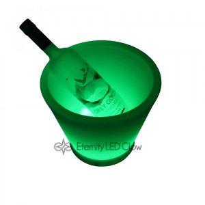 ice bucket green logo
